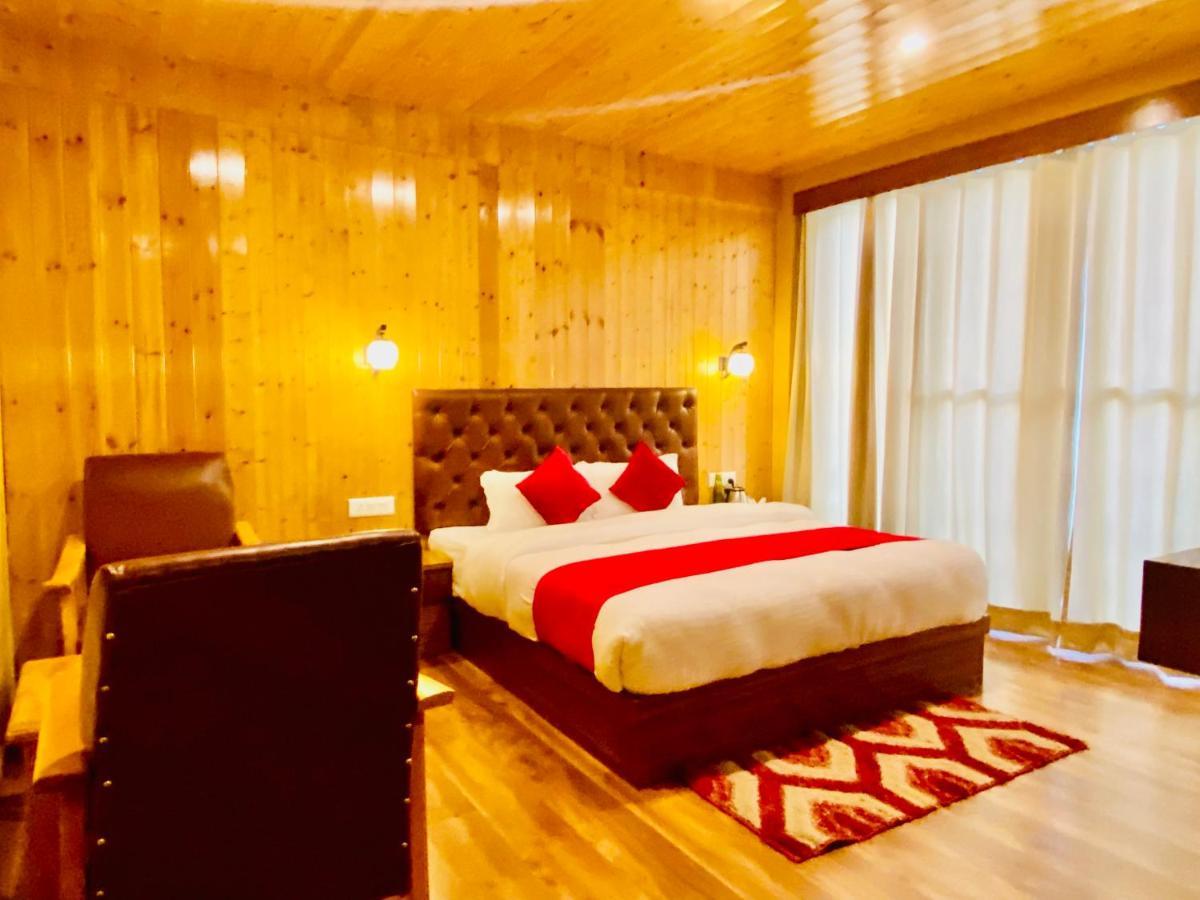Vista Resort Near Mall Road Manali - Centrally Heated & Air Cooled Zewnętrze zdjęcie