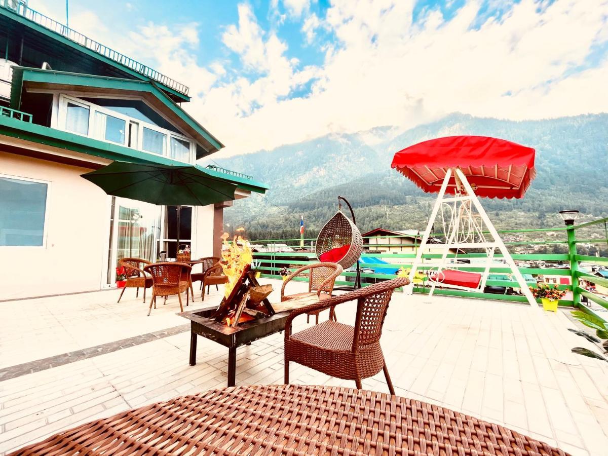 Vista Resort Near Mall Road Manali - Centrally Heated & Air Cooled Zewnętrze zdjęcie